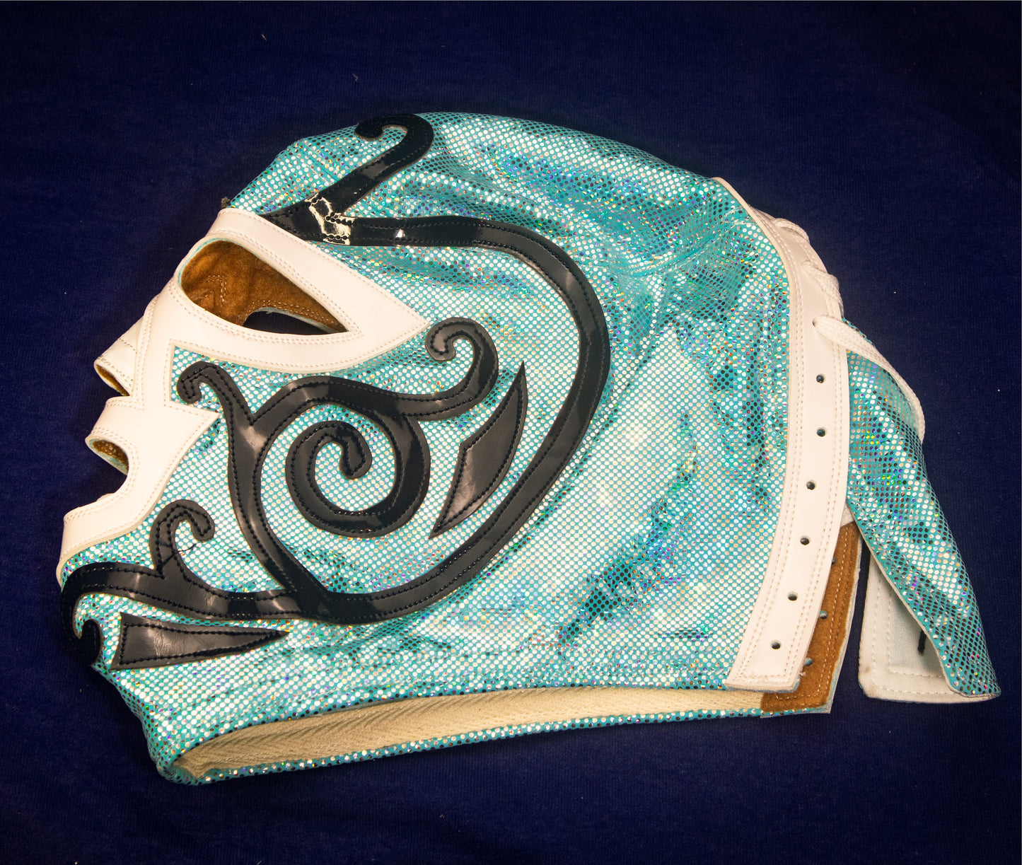 First Huracán Ramírez mask 1953 Bright